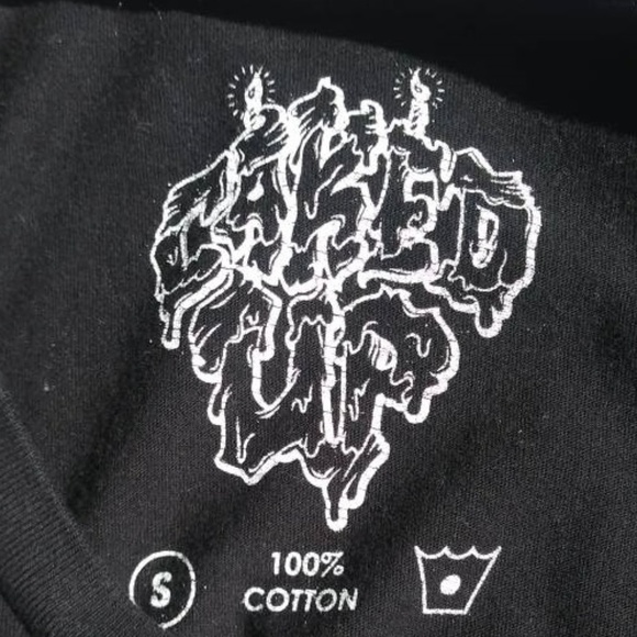 Caked Up T-shirt Size Small - Picture 3 of 3